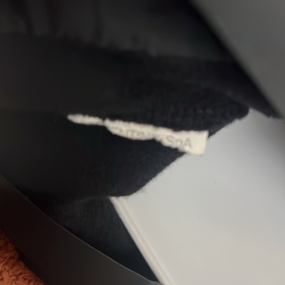 VALENTINO Black Soft Knit Top • Small - Picture 11 of 14